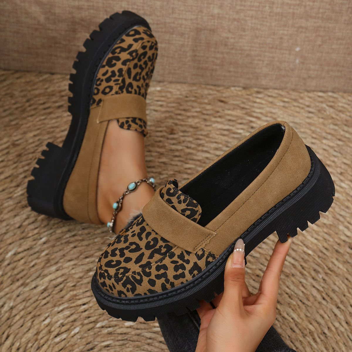 Plus-size Leopard-print Loafers Fall Slip-on Design